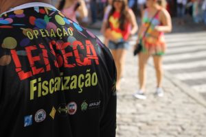 Imagem da notícia - Mais de 800 motoristas são autuados durante o período de pré-Carnaval