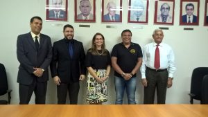 Imagem da notícia - Detran-AM firma TAC com Defensoria Pública e PGE para facilitar procedimento de baixa de veículos