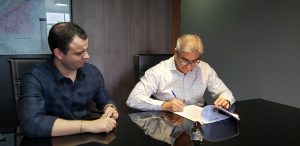 Imagem da notícia - Detran-AM assina termo de convênio com a Seinfra para repasse de cerca de R$ 2 milhões para sinalização viária