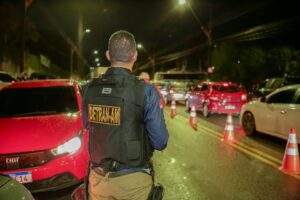 Imagem da notícia - No Sábado de Carnaval, Detran-AM realiza megafiscalização e reforça operações até a Quarta-Feira de Cinzas
