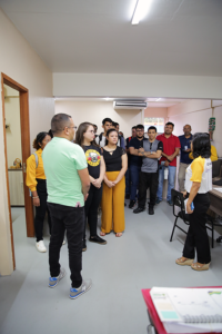 Imagem da notícia - Detran Amazonas recebe alunos de universidade