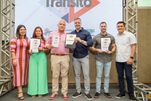Imagem da notícia - Detran Amazonas entrega premiação a profissionais e empresas da área de trânsito no Estado