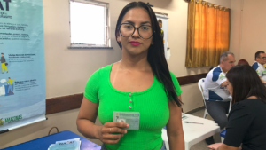 Imagem da notícia - Detran-AM entrega 70 CNHs Social e 35 certificados durante a 13ª edição do Governo Presente