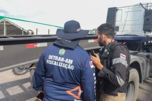 Imagem da notícia - Carga Pesada: Detran-AM flagra caminhões em situações precárias e motoristas de ‘amarelinhos’ sem habilitação