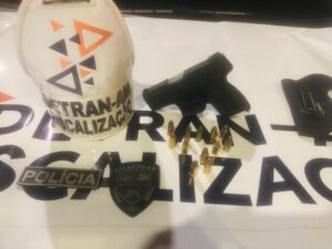Imagem da notícia - Detran-AM: Em Operação de Fiscalização, motorista é detido por embriaguez e porte ilegal de arma de fogo