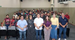 Imagem da notícia - Maio Amarelo: Detran-AM inicia Curso de Motofretista e Wilson Lima anuncia linha de crédito para a categoria