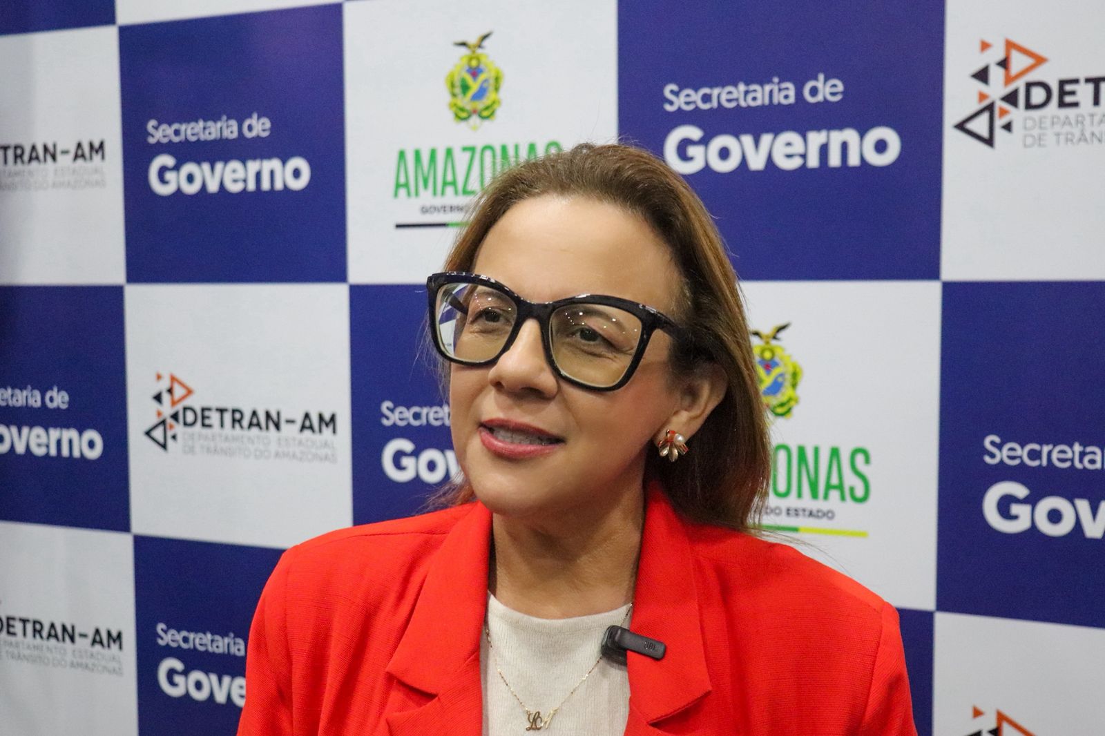 Detran-AM_Entrega-de-Kits_Arlete-Mendenca_Creditos-Divulgacao-Detran-AM Detran-AM entrega 32 kits a motofretistas, 30 CNHs Social e inicia turmas para 250 novos profissionais